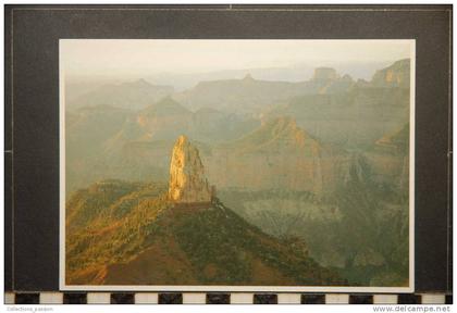 MONT HAYDEN AT SUNRISE FROM IMPERIAL POINT