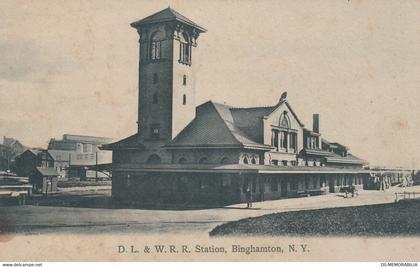 Binghamton Broome County NY - D.L & W.R.Railway station Depot Postcard