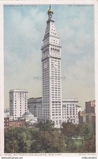 NEW YORK -  New York City - Metropolitan Building