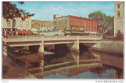 Pawtucket-Westerly Bridge RI Rhode Island, Connecticut Rhode Island Border, Business Signs, c1950s Vintage Postcard