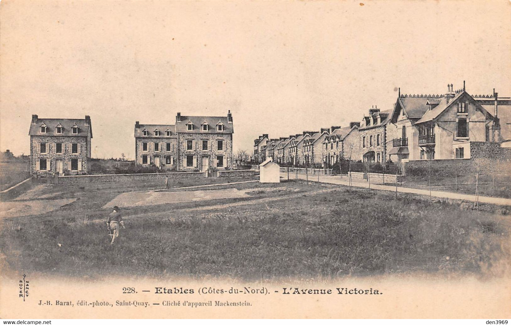 ETABLES-sur-MER - L'Avenue Victoria