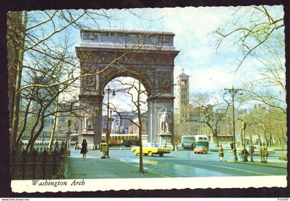 AK 212551 USA - New York City - Greenwich Village - Washington Arch