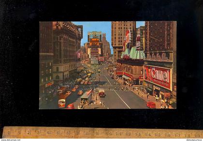 NEW YORK CITY NY : Time Square / CHEVROLET CAMEL Cigarette Pespi Cola signs