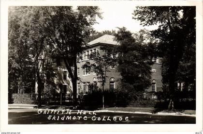 PC US, NY, SARATOGA SPRINGS, SKIDMORE COL, Vintage REAL PHOTO Postcard (b49538)