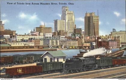 12149521 Toledo Ohio View of Toledo from Across Maumee River