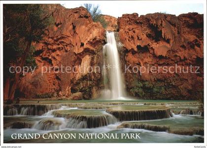 72405347 Grand Canyon The Emeral waters of Havasu Falls