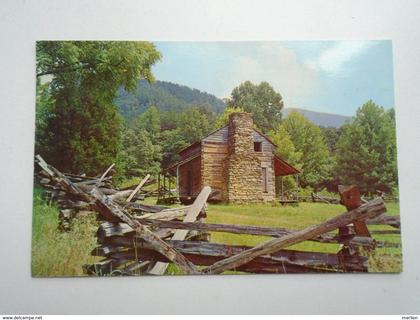 D155438  US -  John Oliver Cabin, Cades Cover, Great Smoky Mountains National Park, Veteran of War of 1812