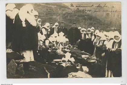 MACEDOINE DU NORD - MONASTIR (environs) - Un enterrement serbe à BUKOVO (carte photo écrite en 1917 )