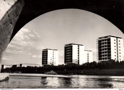 skopje - le quai du 13 novembre - quartier cité - macédonia macédoine du nord