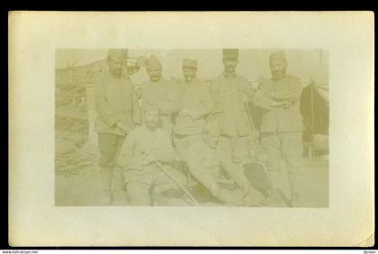 cpa carte photo militaria groupe de soldats en Macédoine du Nord en 1918    MAI24-11bis