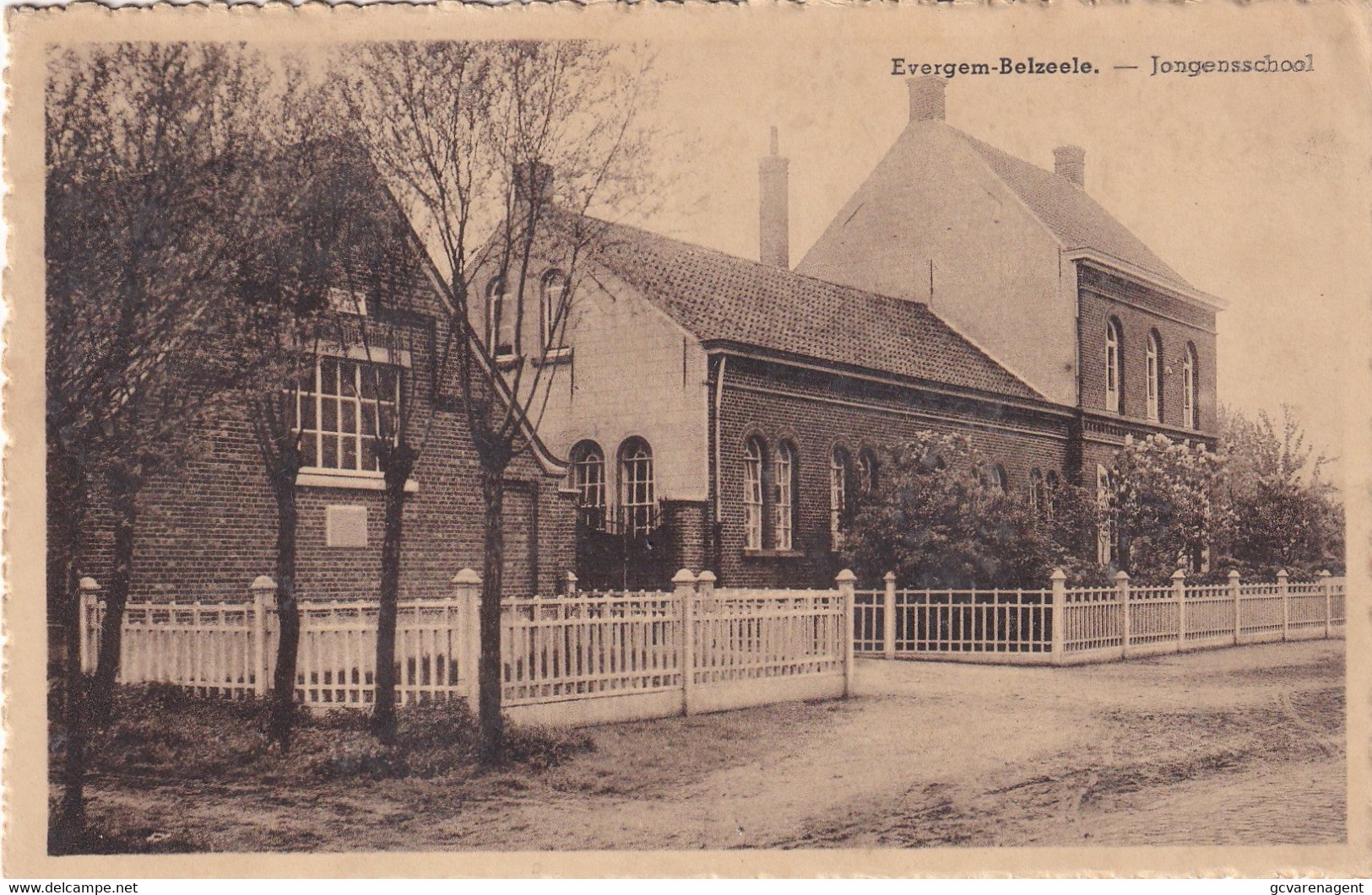 EVERGEM BELZELE   JONGENSSCHOOL