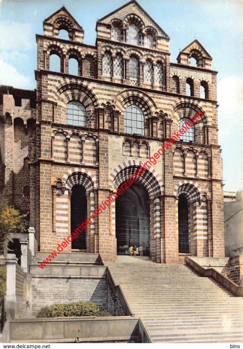 Façade de la Cathédrale - Le Puy en Velay - (43) Haute Loire