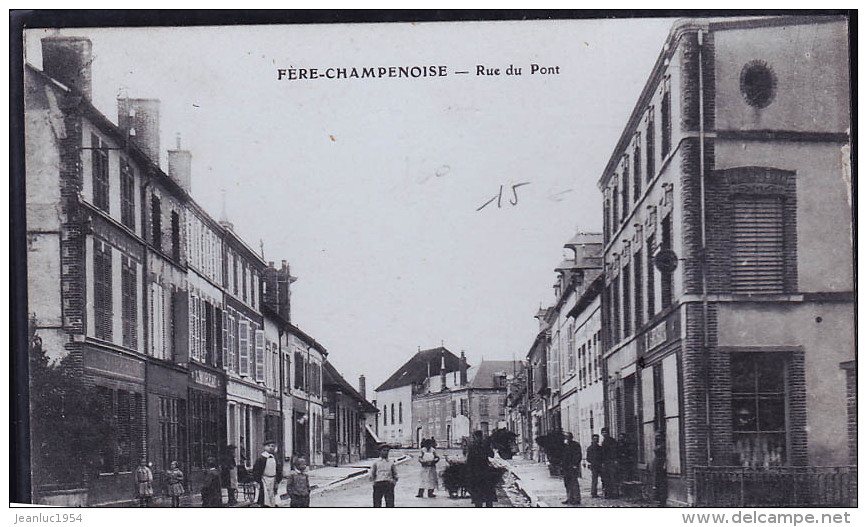 FERE CHAMPENOISE RUE DU PONT