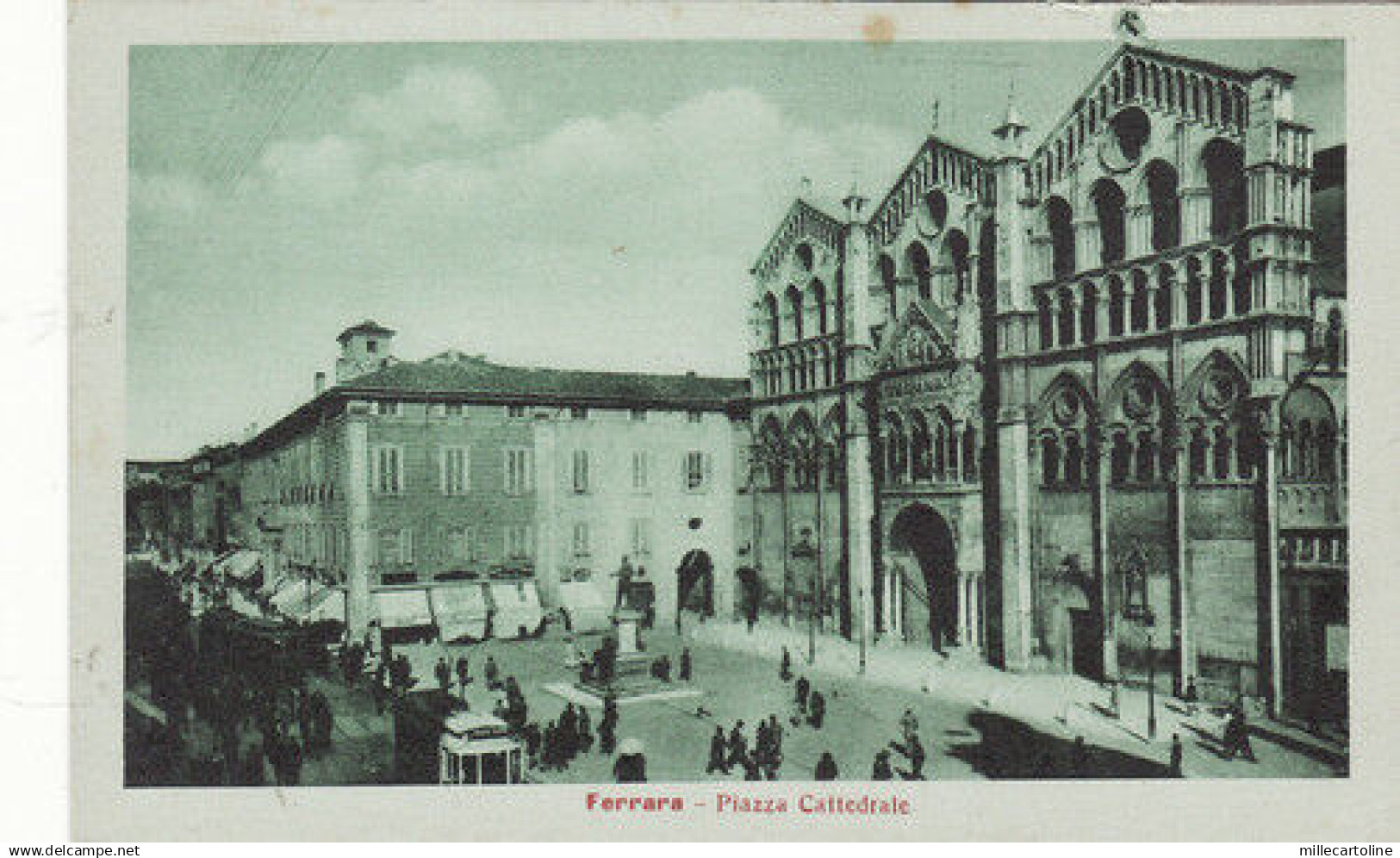 #FERRARA: PIAZZA CATTEDRALE