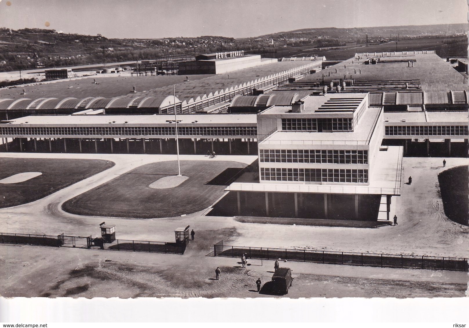 FLINS SUR SEINE(USINE RENAULT) ELISABETHVILLE