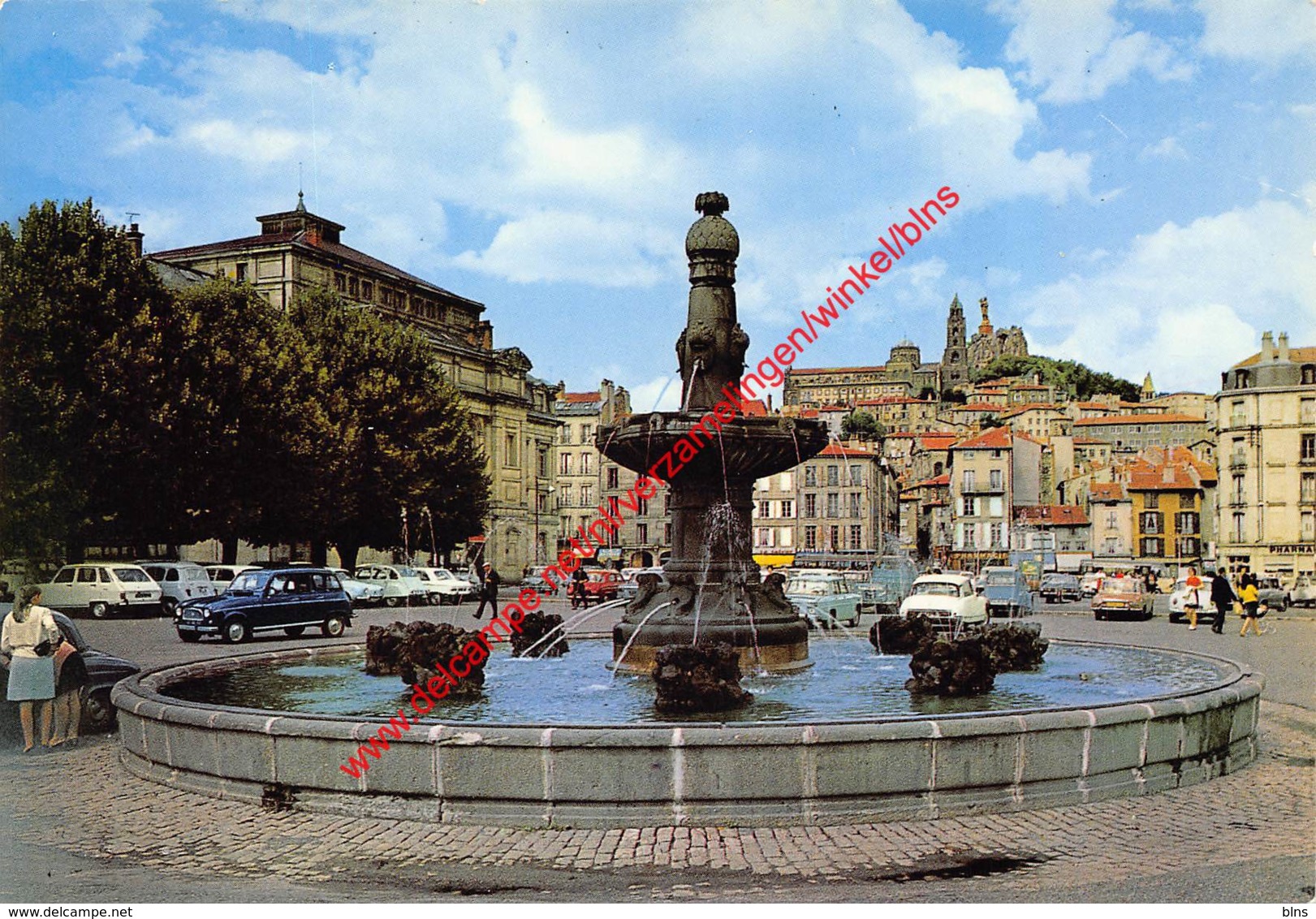 Fontaine - Le Puy en Velay - (43) Haute Loire