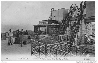 13 - MARSEILLE - Ascenseur de Notre-Dame de la Garde, la Sortie