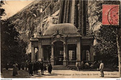 CPA MARSEILLE Ascenseur de Notre-Dame de la Garde - La Gare (1294359)