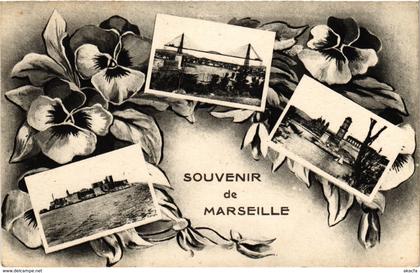 CPA MARSEILLE - Souvenir de MARSEILLE (986861)