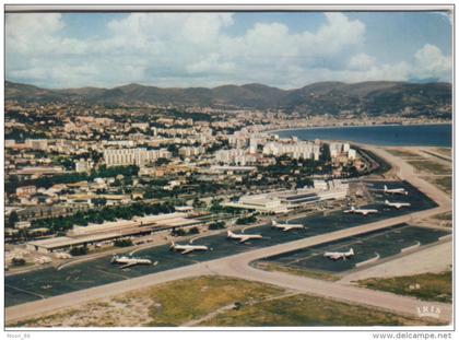 06 - NICE  - VUE AERIENNE  AEROPORT