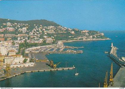 AK 215150 FRANCE - Nice - sortie du port