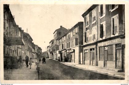 Saint-Peray, La rue de Vernoux