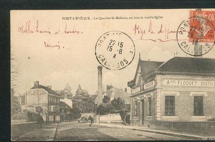 Pont l'Evêque. Le quartier ST Melaine, au loin la vieille église (A. Floquet distillateur au premier plan)