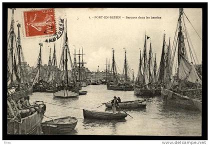 14 Port-en-Bessin-Huppain bateau peche port D14D K14552K C14515C RH103943