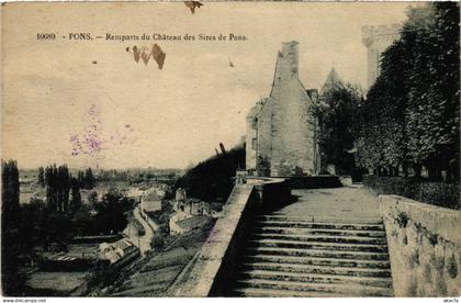 CPA PONS - Remaprts du Chateau des Sires de PONS (104412)