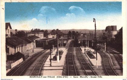 Carte POSTALE  Ancienne  de  MARCILLY sur TILLE - Gare