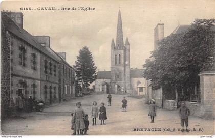 22-CAVAN- RUE DE L'EGLISE