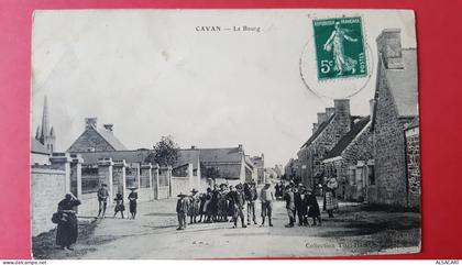 cavan , le bourg