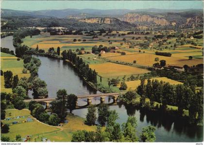 CPM Domme - La Dordogne a Domme - A Proximite du Pont de Cenac (1082032)