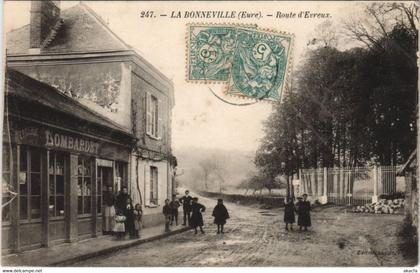 CPA La BONNEVILLE-Route d'EVREUX (43103)