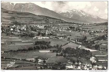 CPSM La Motte d'Aveillans -vue générale et Mont Thabor