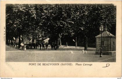 CPA AK PONT-de-BEAUVOISIN. Place Carouge (392233)