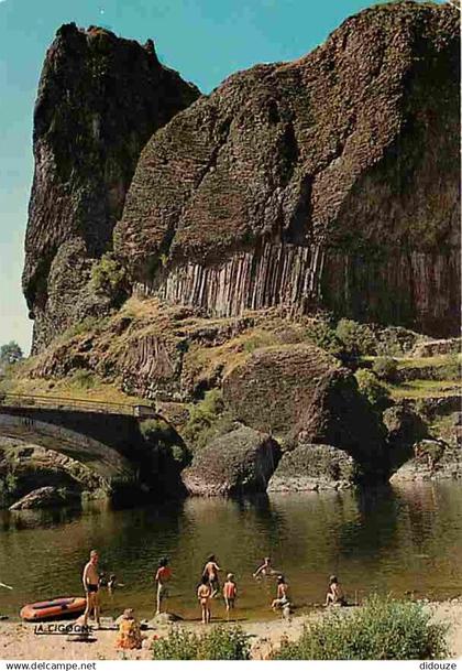 43 - Prades - Les Gorges de l'Allier - Rocher de Prades - CPM - Voir Scans Recto-Verso