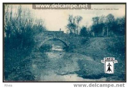 44 Bouguenais - 12. LES COUËTS-en-BOUGUENAIS, près Nantes - Le vieux Pont sur le Seil de Rezé - cpa