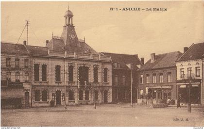 ANICHE  La Mairie