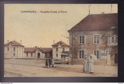 CP 70 CHAMPAGNEY Nouvelles écoles la mairie