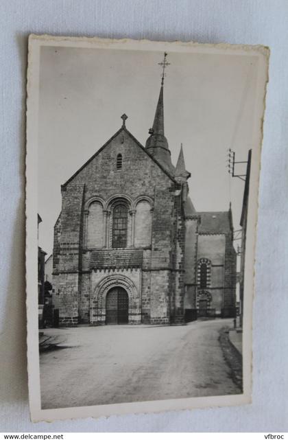 Cpsm, Fresnay sur Sarthe, l'église, portail roman, Sarthe 72