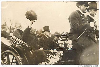 - ref D415 - paris - carte photo au verso vendredi 13 decembre 1918 - wilson president des etats unis arrive a paris -