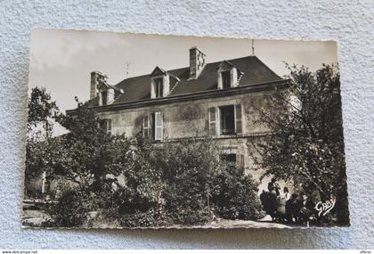 Cpsm, Fontaines, propriété du docteur Rougé, Vendée 85