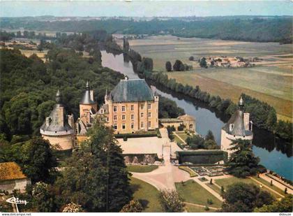 86 - Bonnes - Château de Touffou - Vue aérienne - CPM - Voir Scans Recto-Verso