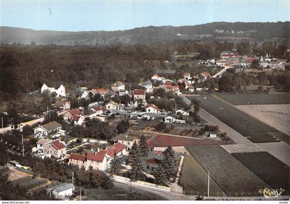 MO-21-700 : BAILLET-EN-FRANCE. VUE AERIENNE