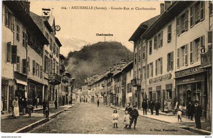 CPA Aiguebelle Grande Rue et Charbonniere (1391819)