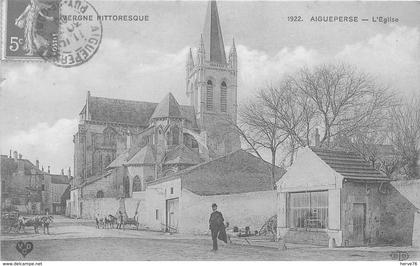 AIGUEPERSE - l'Eglise