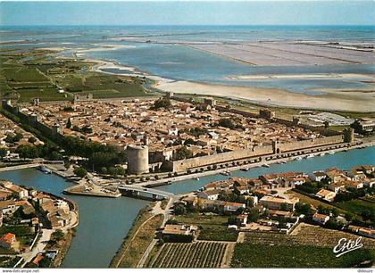 30 - Aigues Mortes - Vue Générale aérienne - CPM - Voir Scans Recto-Verso