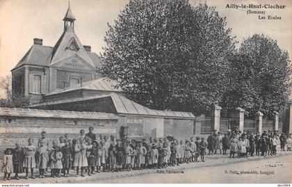 AILLY-le-HAUT-CLOCHER (Somme) - Les Ecoles