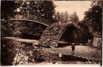 CPA AIXE-sur-VIENNE Le Pont Romain (611266)